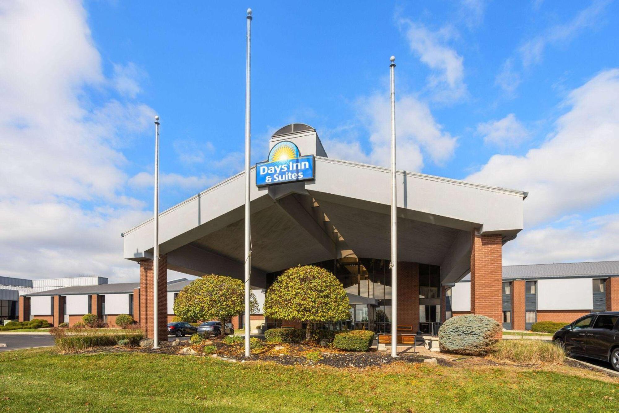 Days Inn & Suites By Wyndham Northwest Indianapolis Esterno foto